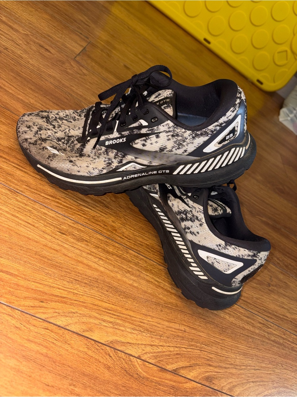 Brooks Adrenaline GTS Men's Running Shoes — Black and White Knit